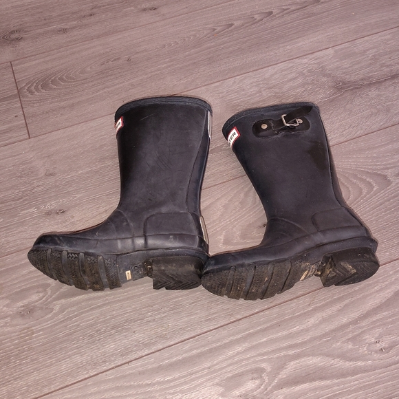 Hunter Classic Black Waterproof Boots - Picture 3 of 5